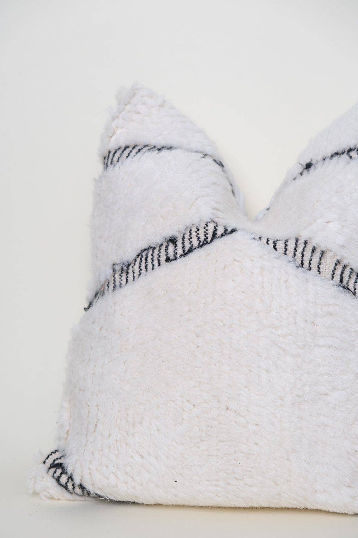 Beni Moroccan Rug Pillow: 20 x 20