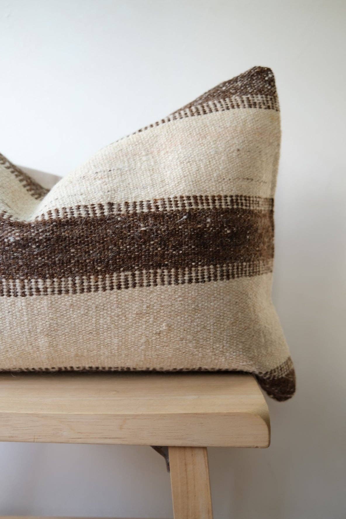 Alex Kilim Lumbar