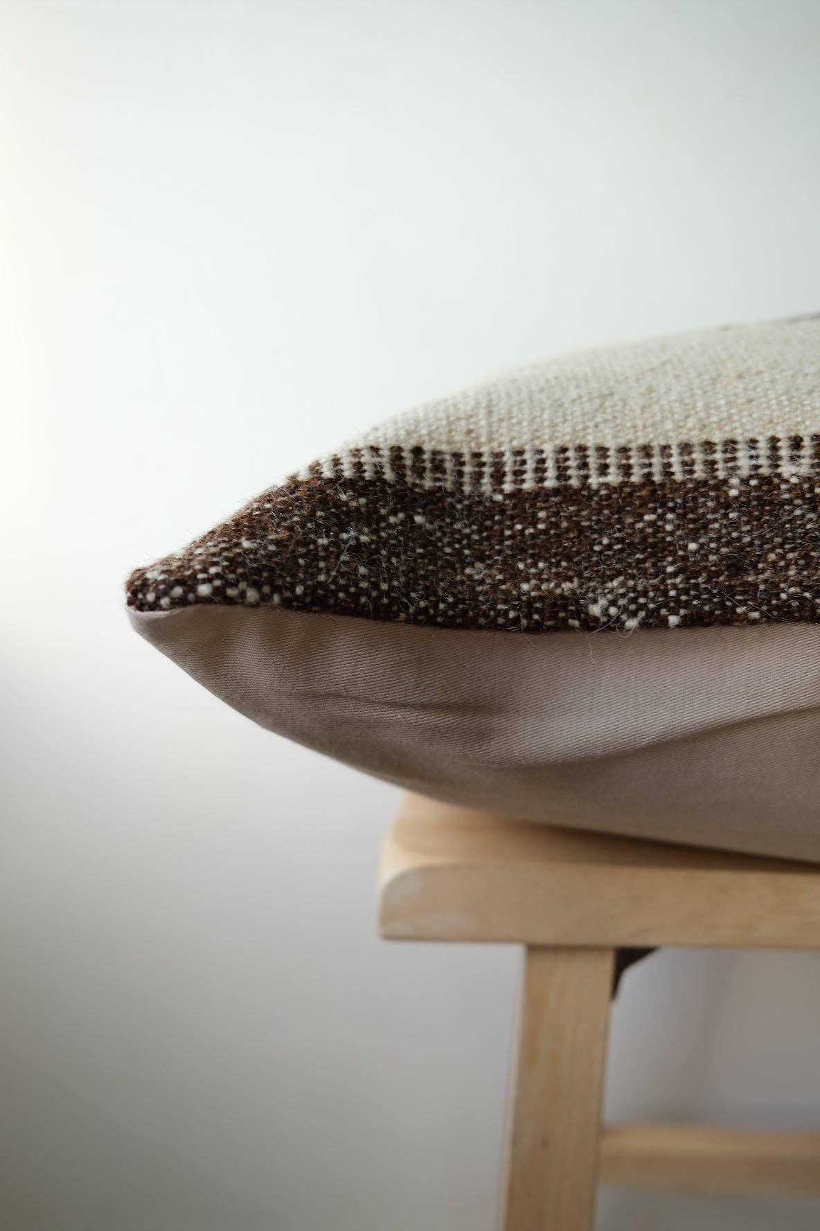 Alex Kilim Lumbar