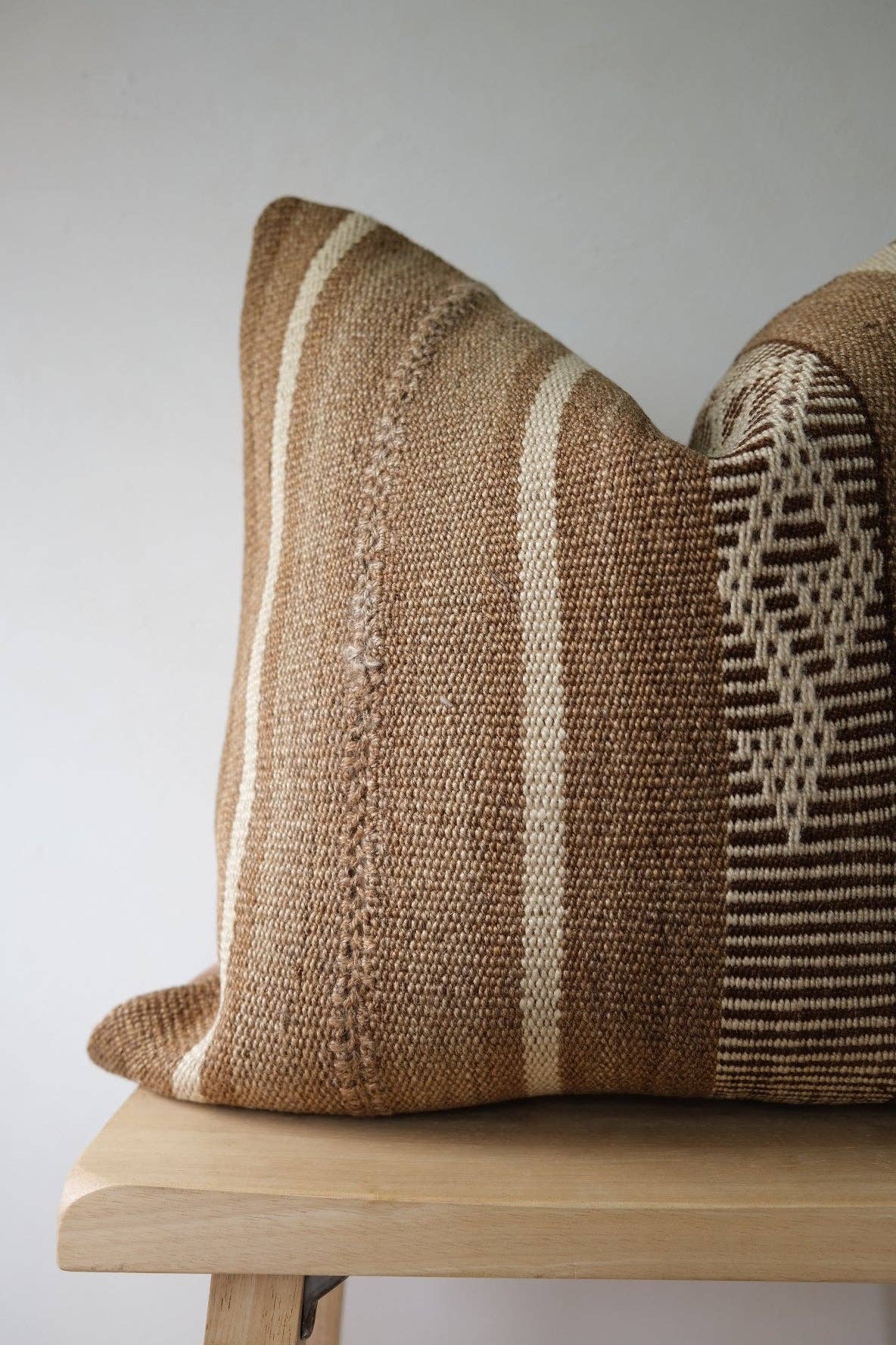Alim Kilim Pillow Var. 1: I
