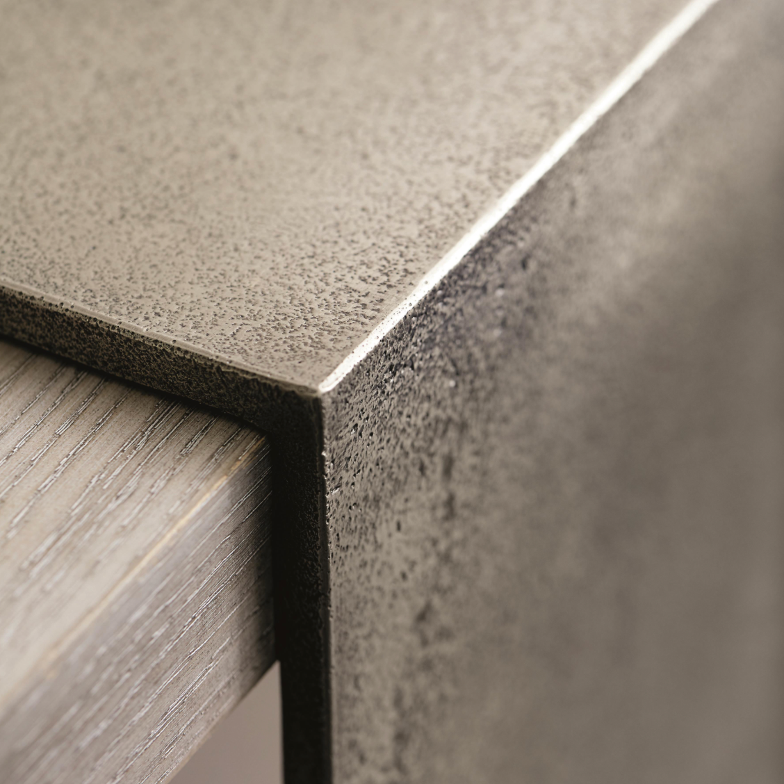 Linea Console Table