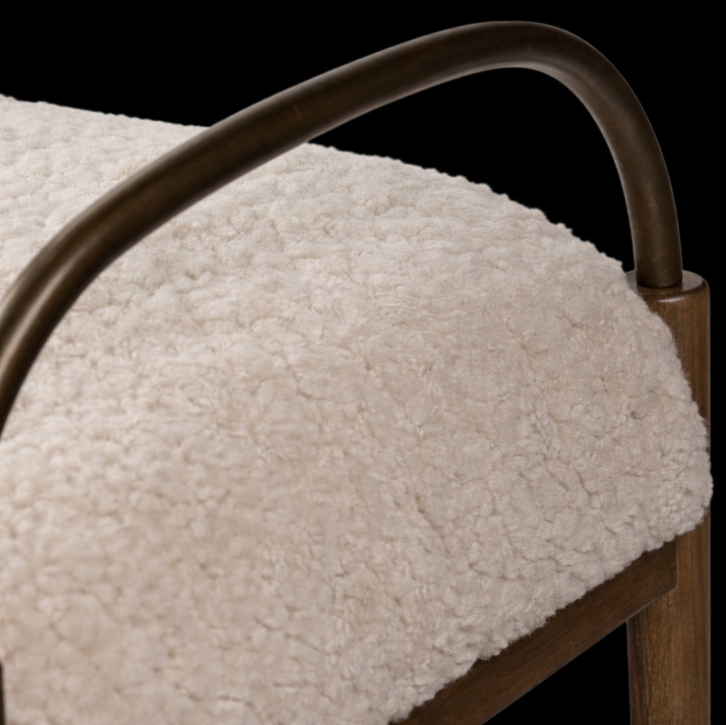 Demi Accent Bench