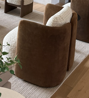 Hudson Swivel Club Chair